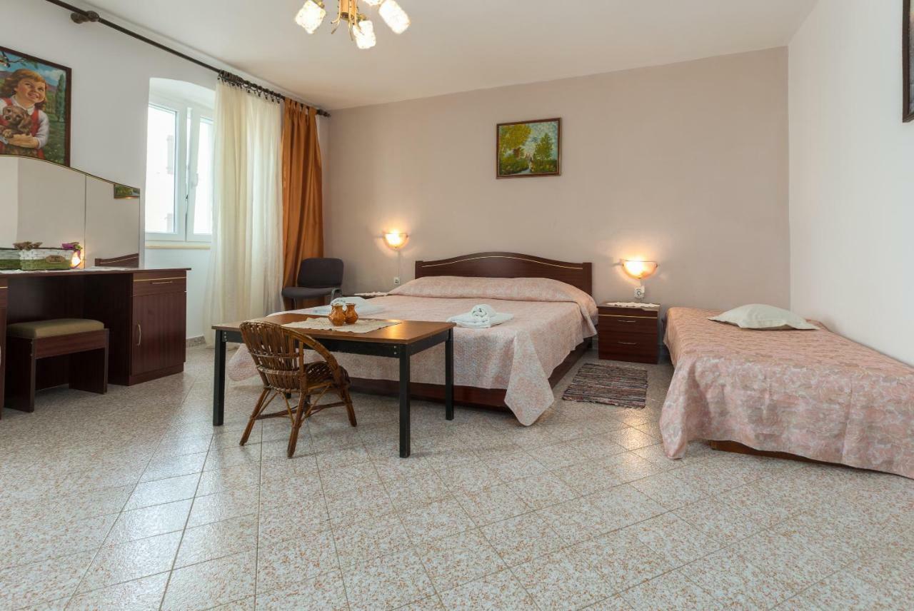 Apartment Macan Bale Εξωτερικό φωτογραφία